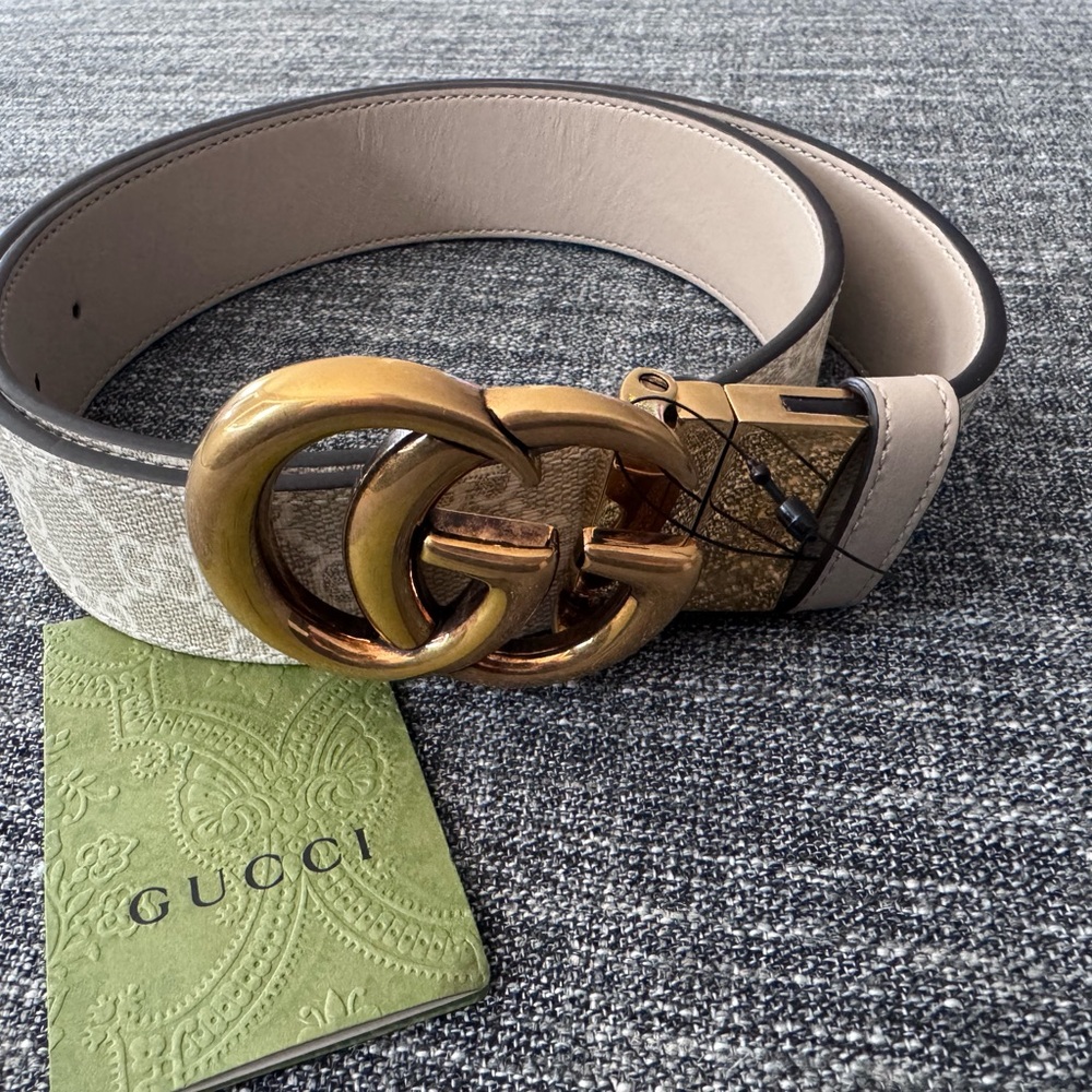 Gucci Gold and Cream Belt with Double G Buckle
